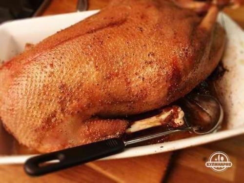 Новогодний гусь с яблоками. 09