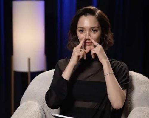 Меня так Сильно Травили за Этот нос: Евгения Медведева призналась, почему сделала ринопластику. 02