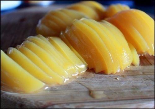 Булочки с творогом и персиком. 03