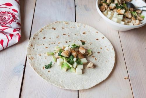 Куриное буррито.  Ингредиенты: 08