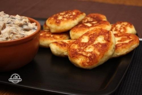 Картофельные котлеты.

Вам потребуется: 

