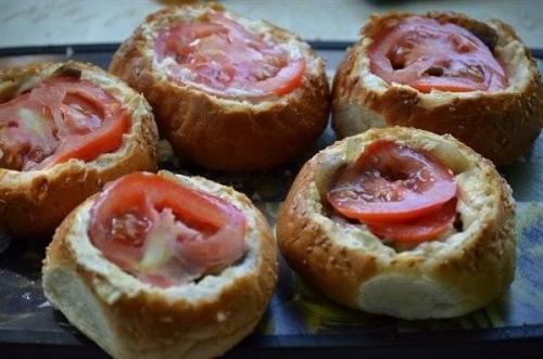 Фаршированные булочки.  Ингредиенты: 03
