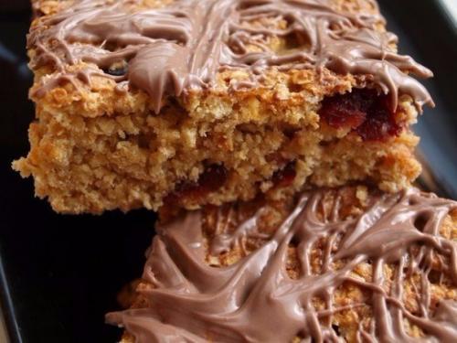 Овсяные квадратики.  Ингредиенты: 01