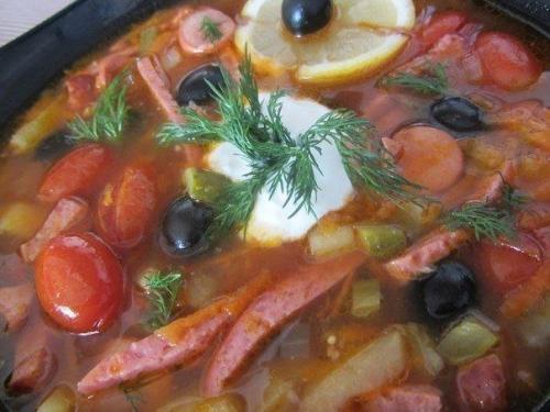 Уверяю вас, солянка по этому рецепту получается бомба!