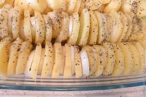 Картофель по-французски.  Ингредиенты: 01