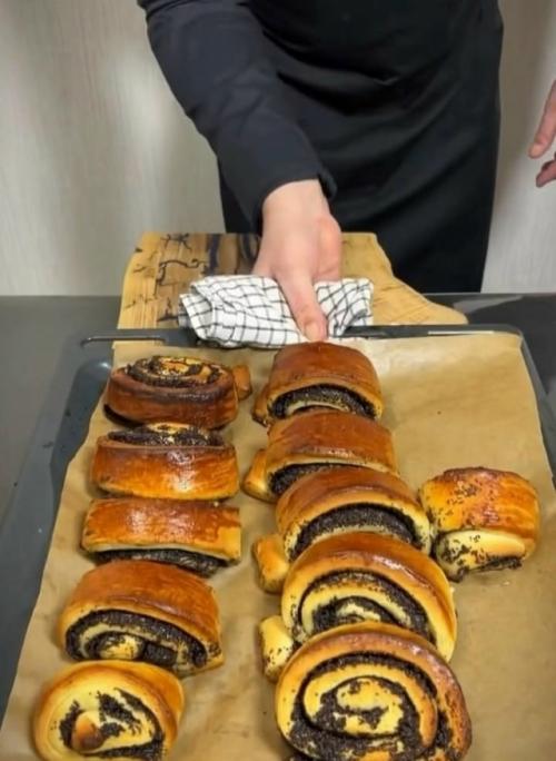 Булочки с маком как в детстве.

