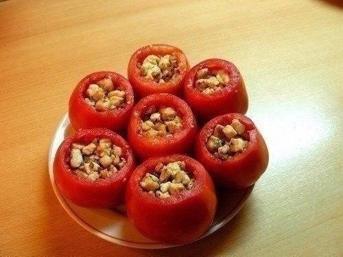 Помидоры, фаршированные курицей. 03