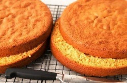 Медовый торт с черносливом в мультиварке. 07