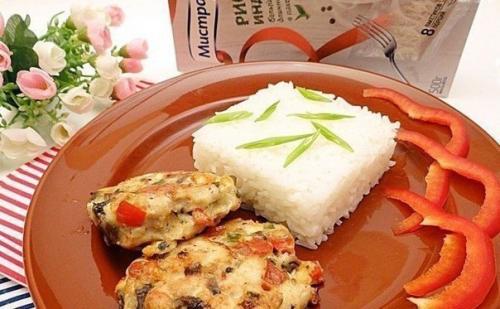Сочные куриные котлеты с рисом Идика за 20 минут. 07