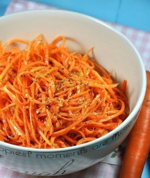 Как приготовить морковь по-корейски?