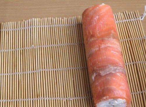 Ролл филадельфия. Ингредиенты: 08 Ролл филадельфия. Ингредиенты: 08