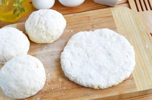 Сырные лепешки с разными начинками. 06