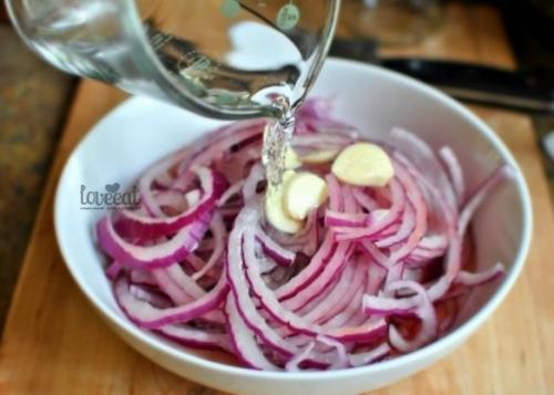 Маринованный красный лук. 04