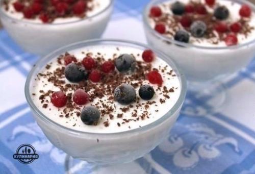 Творожный торт с суфле и ягодами. Творожное суфле с ягодами.