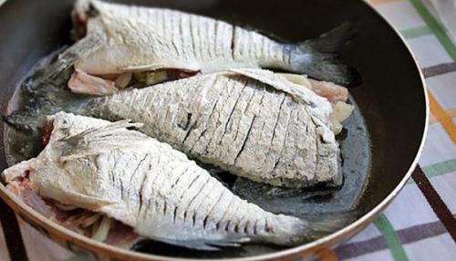 Как же правильно жарить мясо и рыбу? Как же правильно жарить мясо и рыбу?