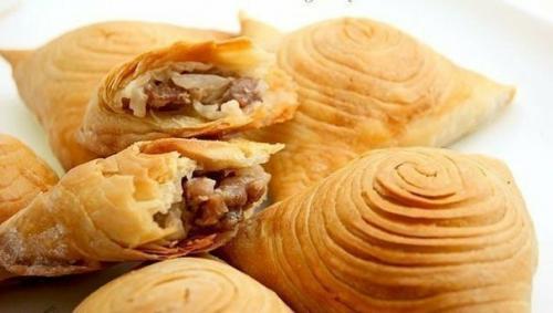 Слоеная самса (настоящая, узбекская).