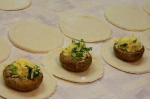 Пирожки Грибные Бомбочки. 02