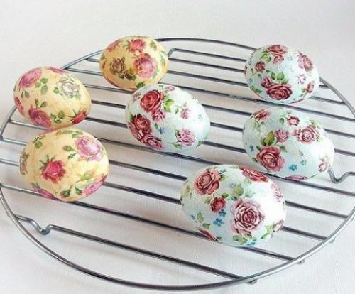 Декупаж пасхальных яиц на яичном белке. 09