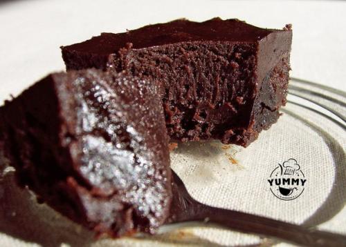 Кремовые Брауни с черносливом.