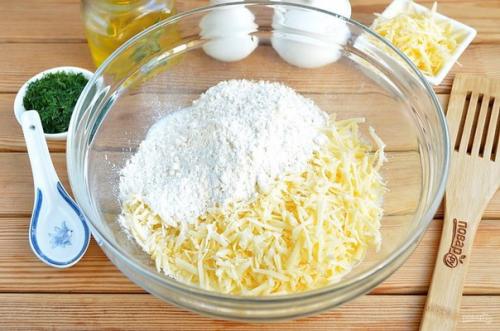 Сырные лепешки с разными начинками. 04