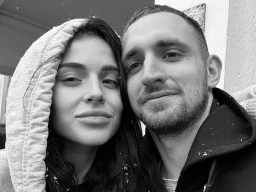 Адель вейгель и Миша Литвин планируют детей. 02