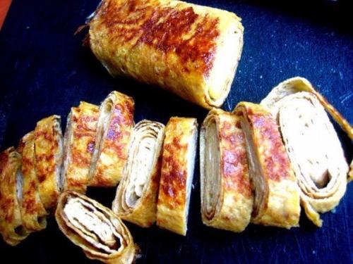 Яичный рулет.  Ингредиенты: 01