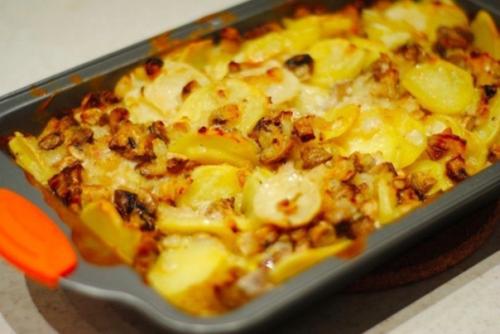 Картофель с шампиньонами в сметане. 05