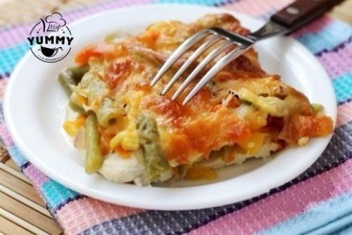 Куриный стейк с овощами.