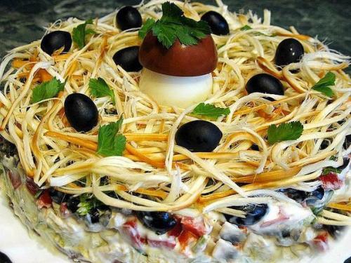 Рецепты с кальмарами. Салаты с кальмарами топ - 9 замечательных рецептов.