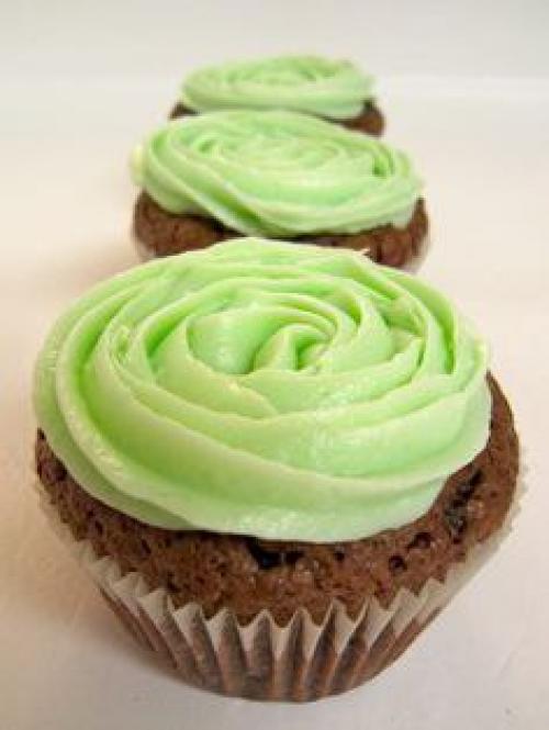 Шоколадные пирожные с мятой - потрясающе ароматный десерт! 01