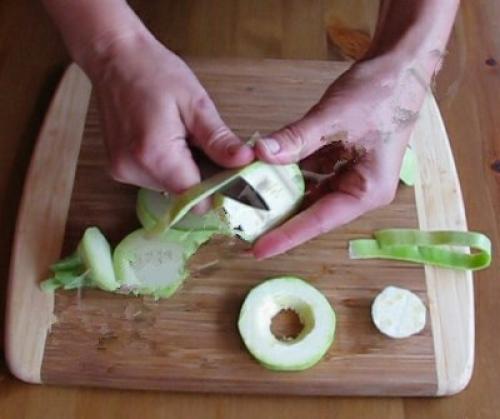 Кабачки с мясом в кляре. 01