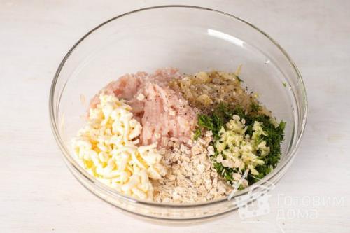 Куриные котлеты с плавленным сыром Нежные. 02