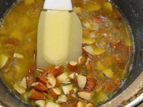 Мокрый яблочный пирог. 03