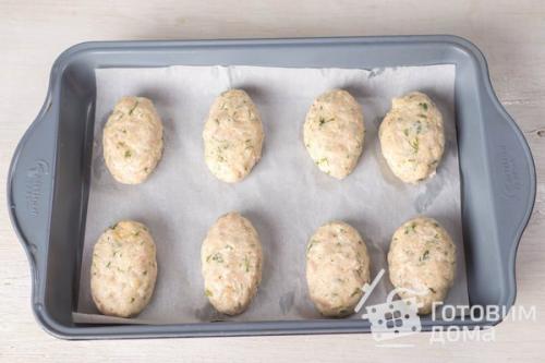 Куриные котлеты с плавленным сыром Нежные. 04