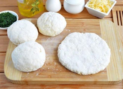 Сырные лепешки с начинкой. 06