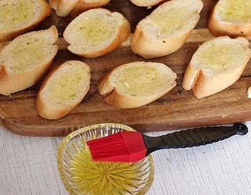 Топ - 5 начинок для брускетты. 01