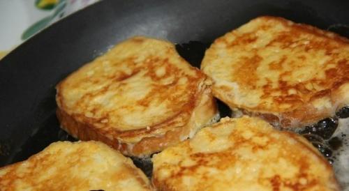 Сырные гренки.  Ингредиенты: 05