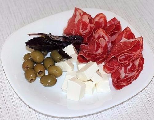 Топ - 5 начинок для брускетты. 04