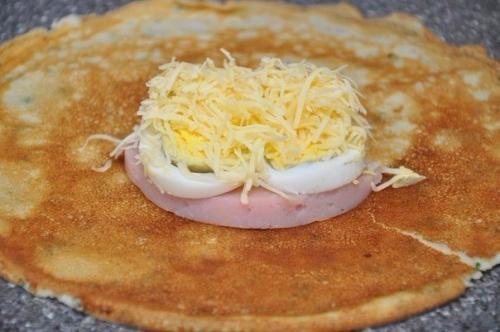 Блинчики с начинкой в панировке. 03 Блинчики с начинкой в панировке. 03