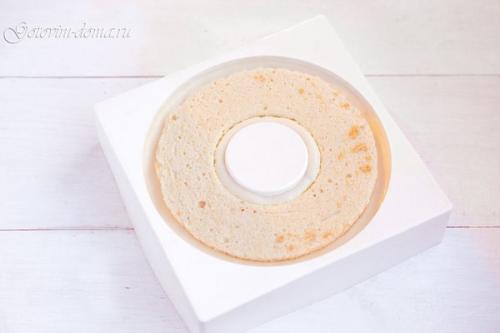 Муссовый торт Клубника - Ваниль - Базилик. 07