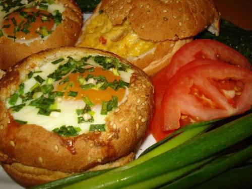 Булочки Холостяк.  Булочки - 4 шт.