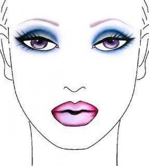 Как выполнить цветной Smoky Eyes.