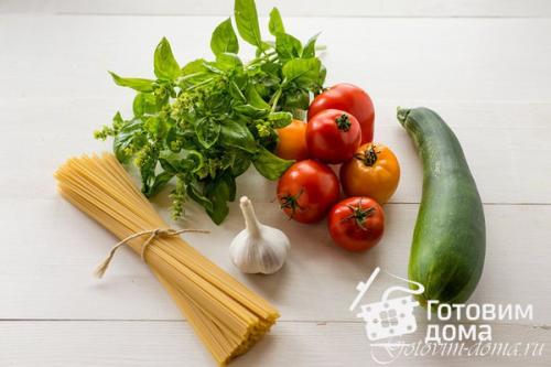Спагетти с помидорами и Лапшой из цуккини. 01