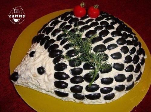 Салат Ёжик.  Ингредиенты: