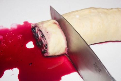 Плюшки с черникой под лимонной глазурью. 06