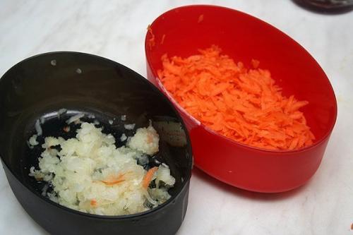 Гороховый суп с копченостями и гренками. 05