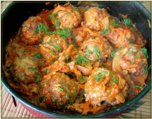 Куриные тефтели с капустой.