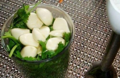 Зеленая аджика.  Ингредиенты. 02