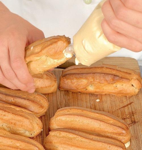 Эклеры со сливочным кремом. 05 Эклеры со сливочным кремом. 05