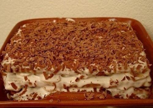 Торт из печенья с бананом на скорую руку.